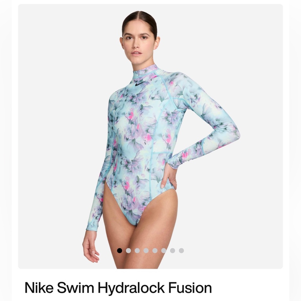 Nike Women's One-Piece Swimsuit in Light Blue Floral
